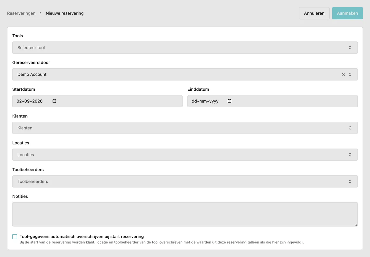 Het formulier voor een nieuwe reservering, met Tool, Gereserveerd door, Startdatum, Einddatum, Locatie, Toolbeheerder en Notities