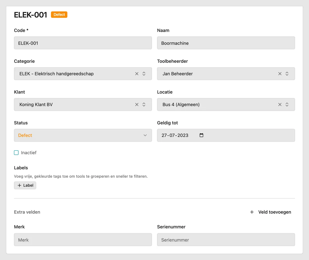 Het tabblad Algemeen bij een tool, met de velden Status en Geldig tot